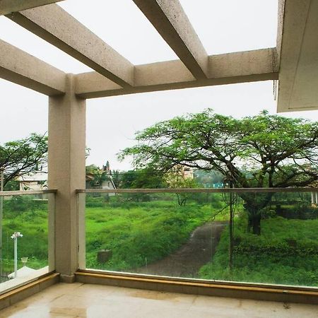 Unit 4 By Red Stone Villas Lonavala Extérieur photo